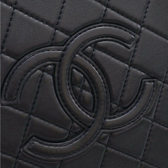 Chanel  Calfskin Quilted Studded Square Vanity Case Black - Picture 13 of 15